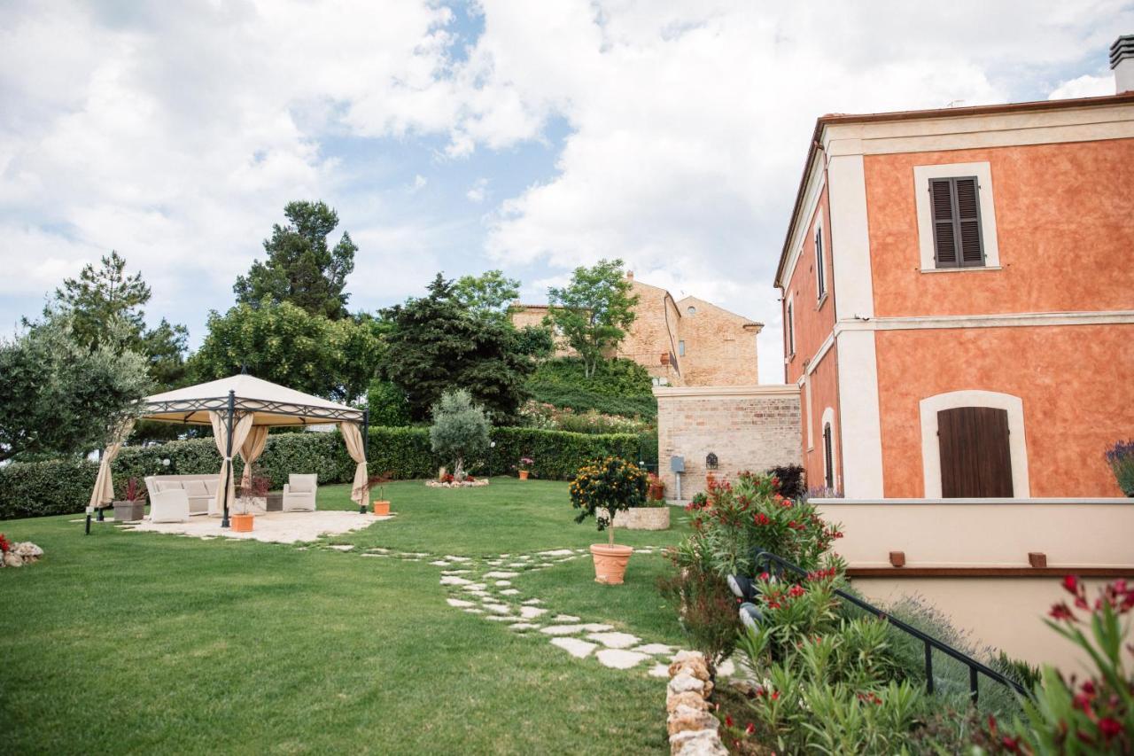 Villa Mascitti B&B Tortoreto Alto Екстер'єр фото