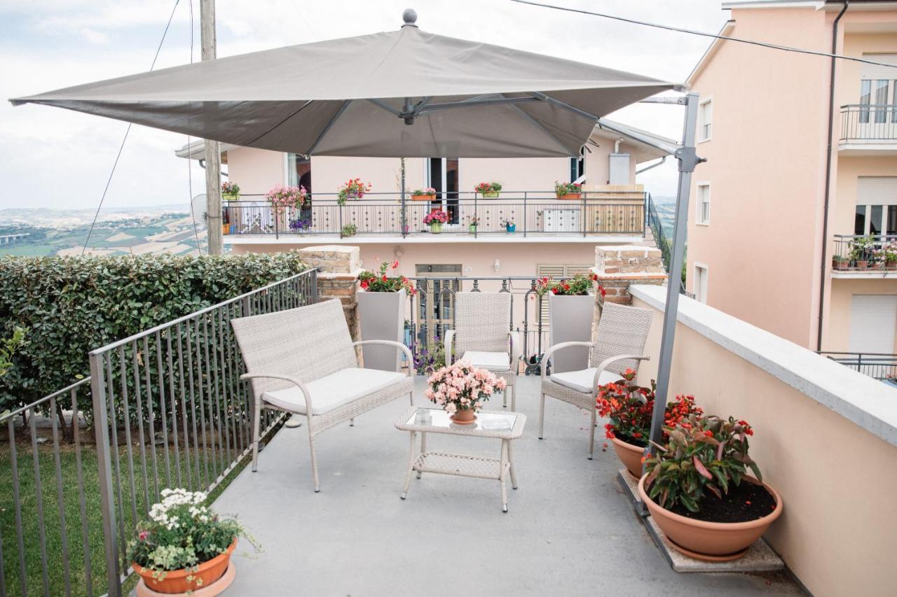 Villa Mascitti B&B Tortoreto Alto Екстер'єр фото