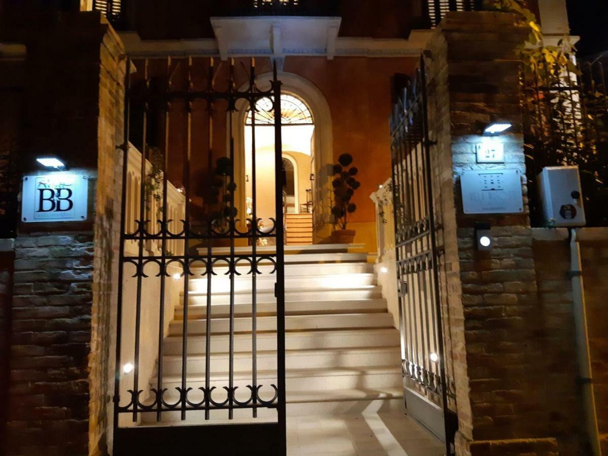 Villa Mascitti B&B Tortoreto Alto Екстер'єр фото