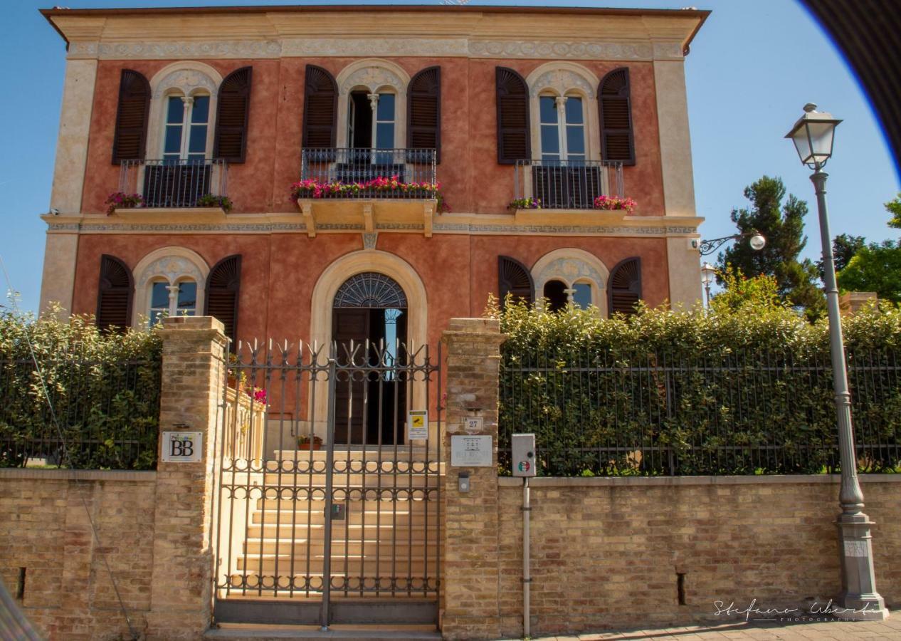 Villa Mascitti B&B Tortoreto Alto Екстер'єр фото