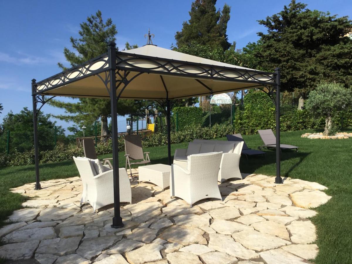 Villa Mascitti B&B Tortoreto Alto Екстер'єр фото